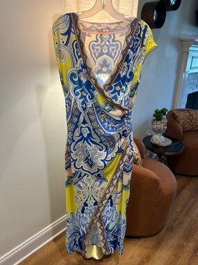 Cap sleeve Blue&Yellow knit crisscross fitted dress.stretch & great vacation